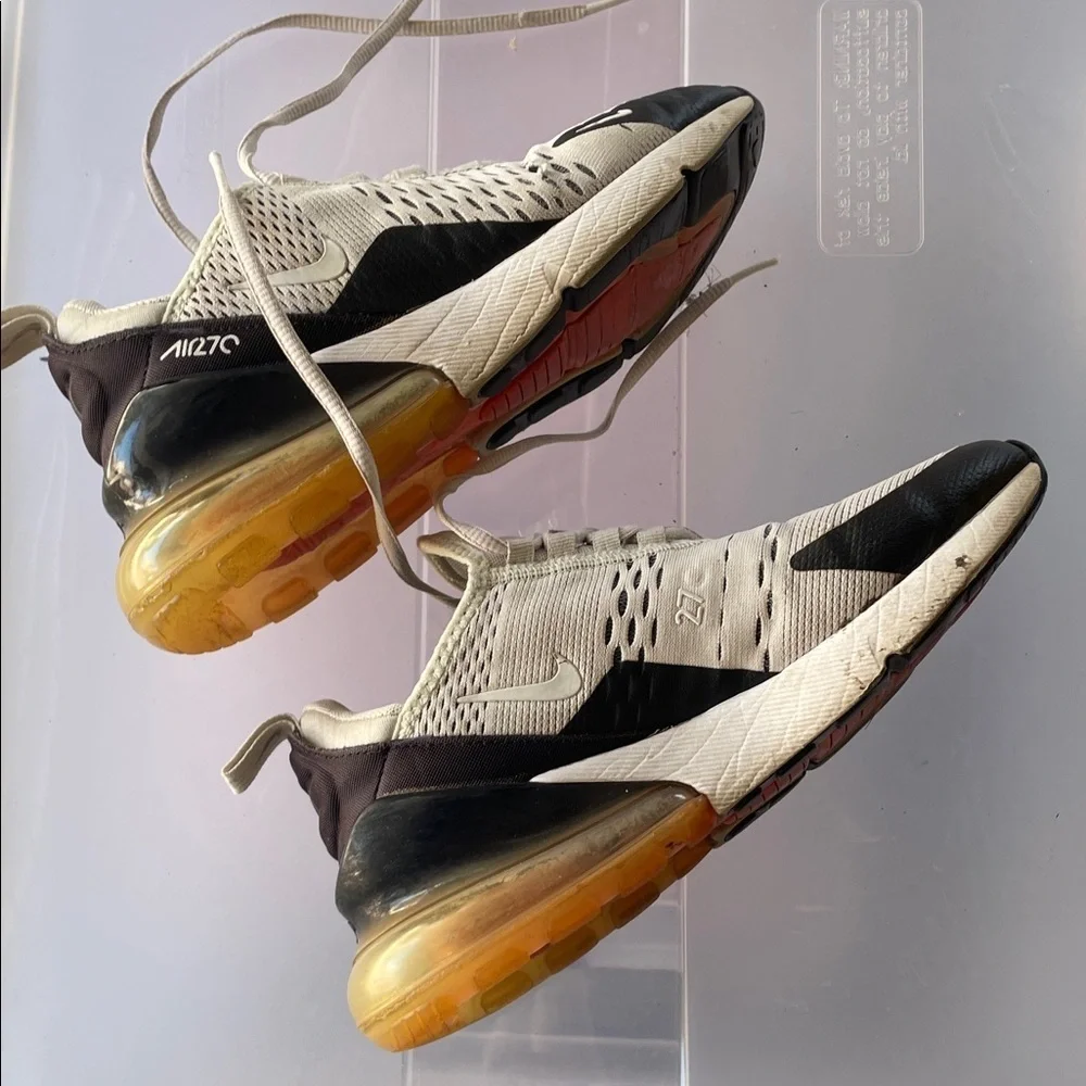 Nike Air Zoom Sneakers in Beige and Black size 5.5